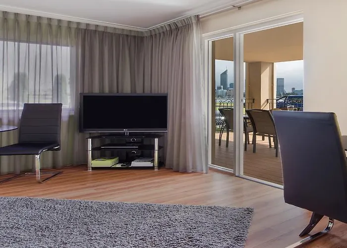 One-Bedroom King Suite