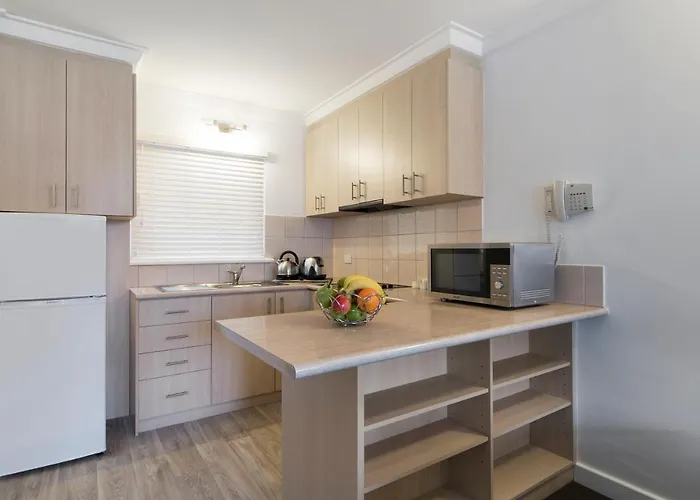 Riverside One-Bedroom King Suite