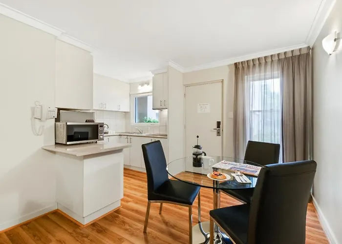 Classic One-Bedroom Triple Room